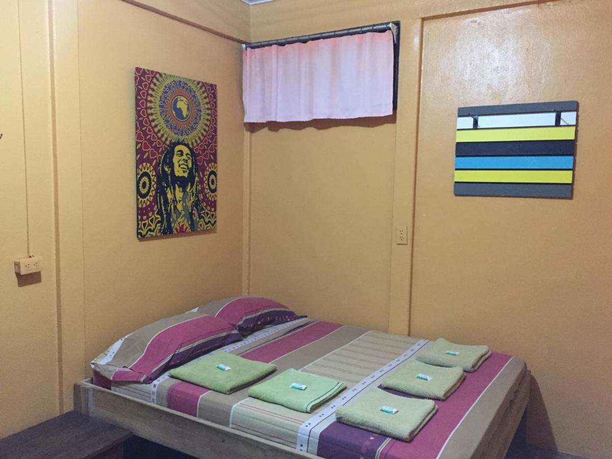 Hotel One Love Puerto Viejo Puerto Viejo de Talamanca Eksteriør billede
