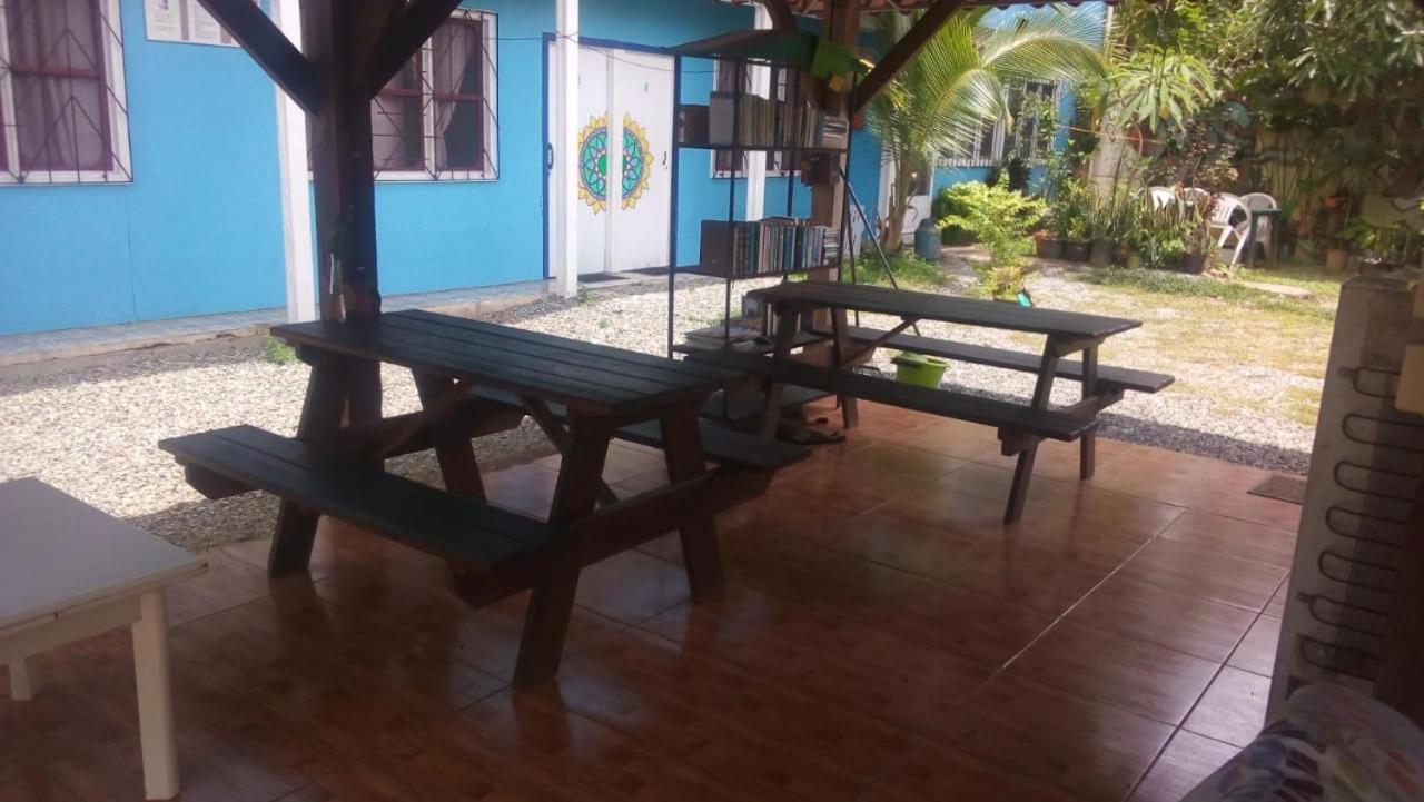 Hotel One Love Puerto Viejo Puerto Viejo de Talamanca Eksteriør billede