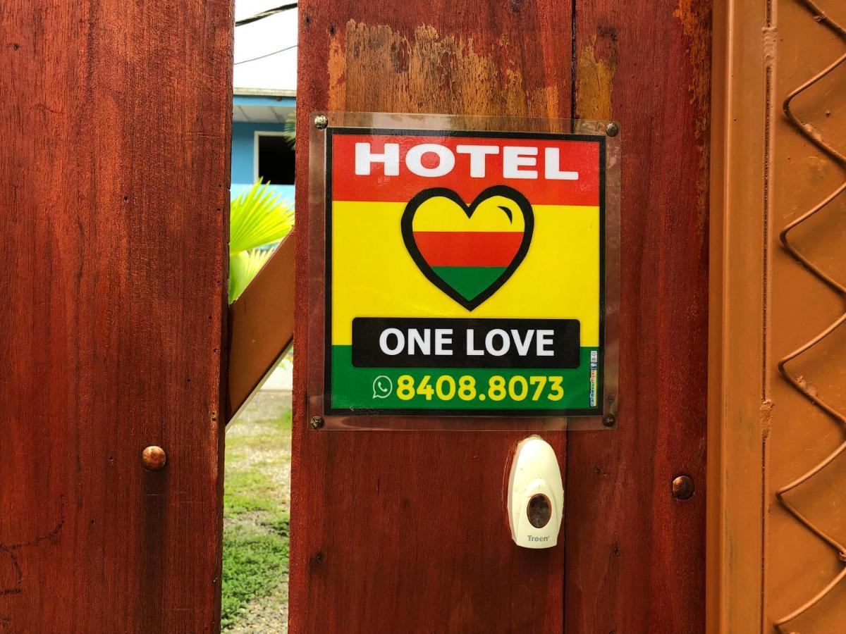 Hotel One Love Puerto Viejo Puerto Viejo de Talamanca Eksteriør billede