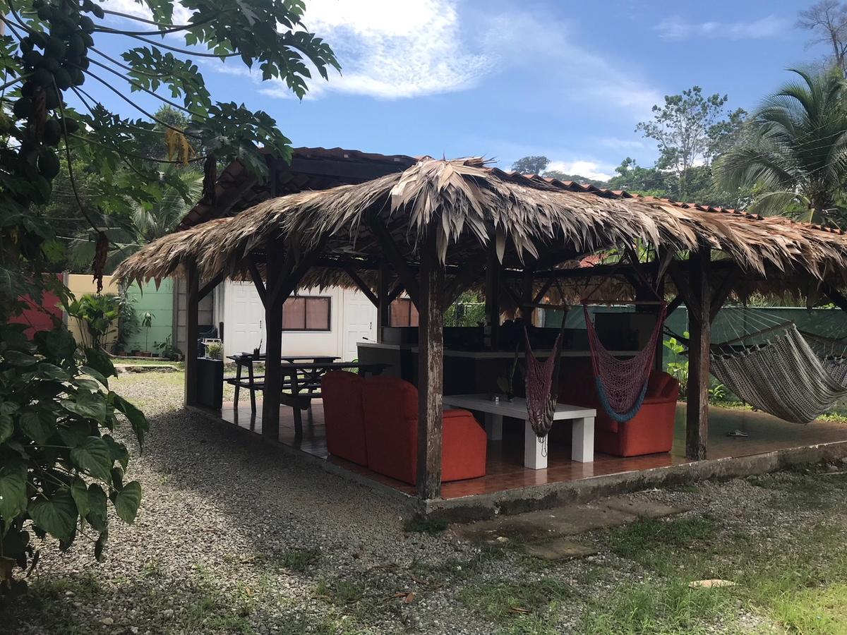 Hotel One Love Puerto Viejo Puerto Viejo de Talamanca Eksteriør billede